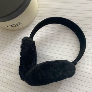 UGG Earmuffs
